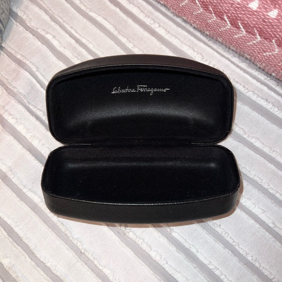 New Chloé Round Gradient Sunglasses - Picture 12 of 12